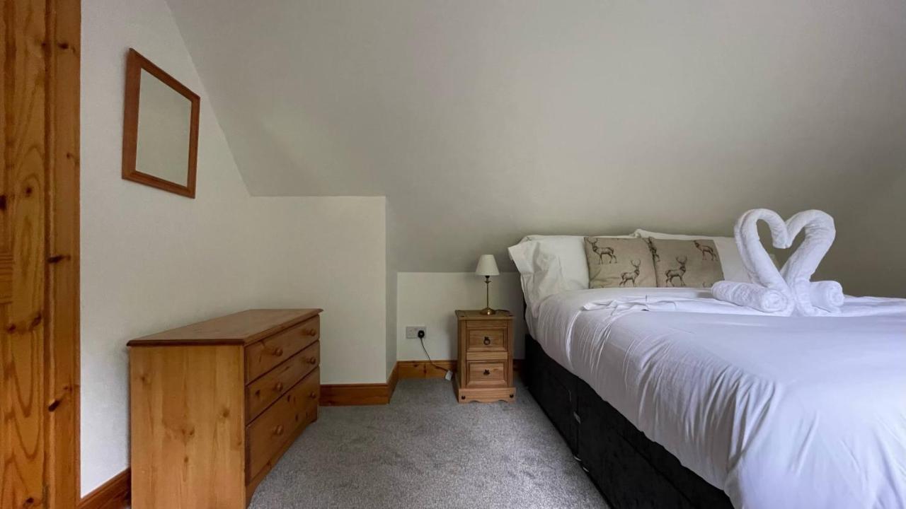 Kerrowdown Cottage-Self Catering For 4 In The Highlands 德拉姆纳德罗希特 外观 照片
