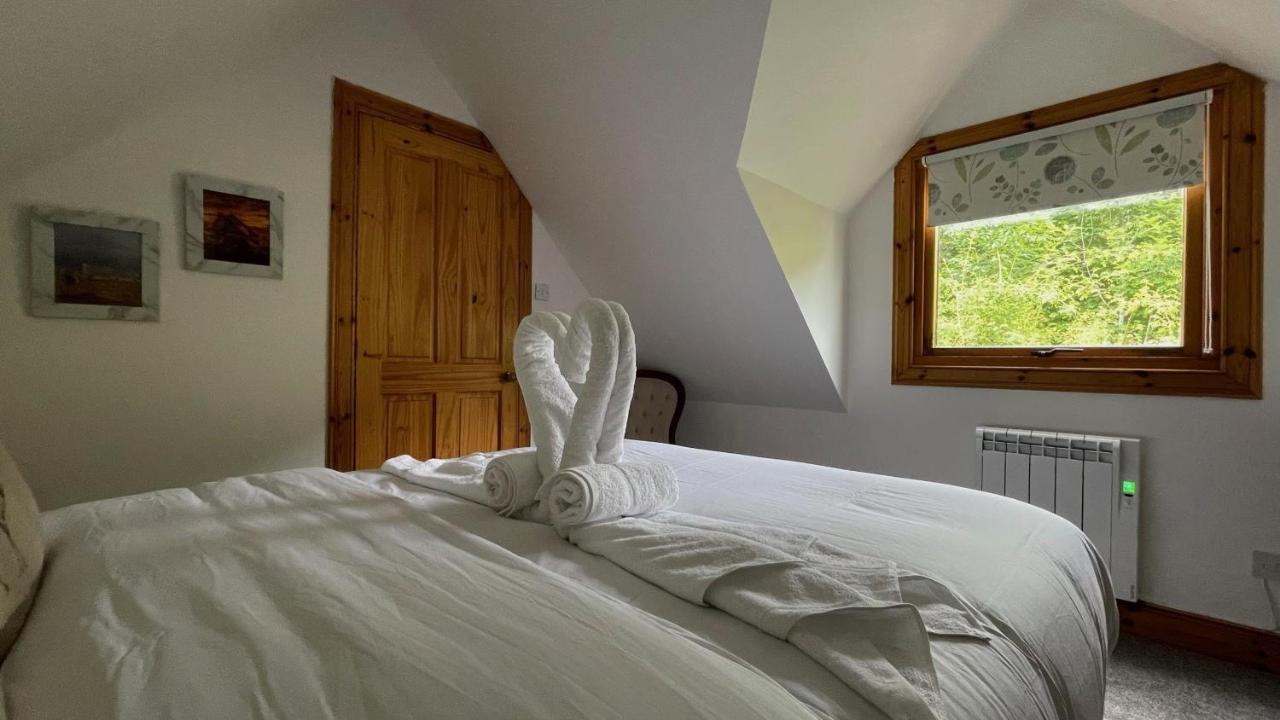 Kerrowdown Cottage-Self Catering For 4 In The Highlands 德拉姆纳德罗希特 外观 照片