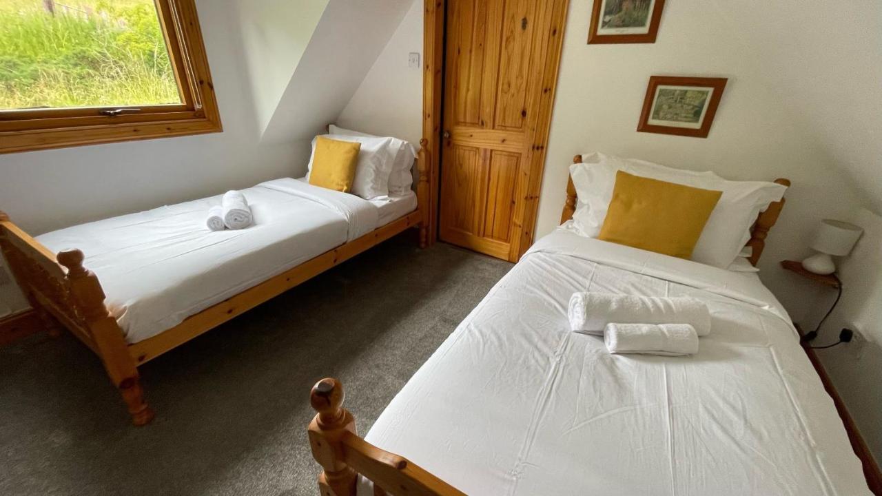 Kerrowdown Cottage-Self Catering For 4 In The Highlands 德拉姆纳德罗希特 外观 照片